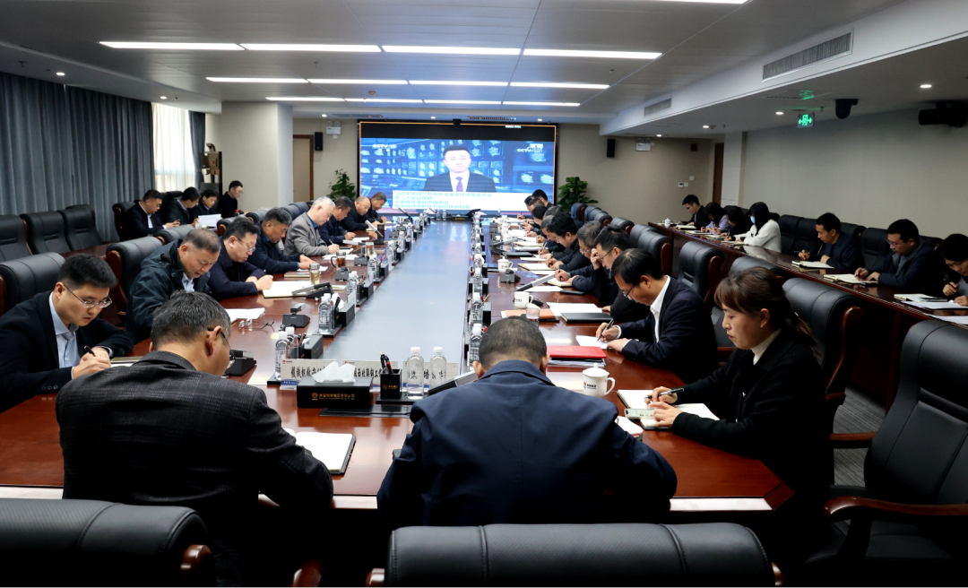 陕钢集团召开党委理论学习中心组学习会