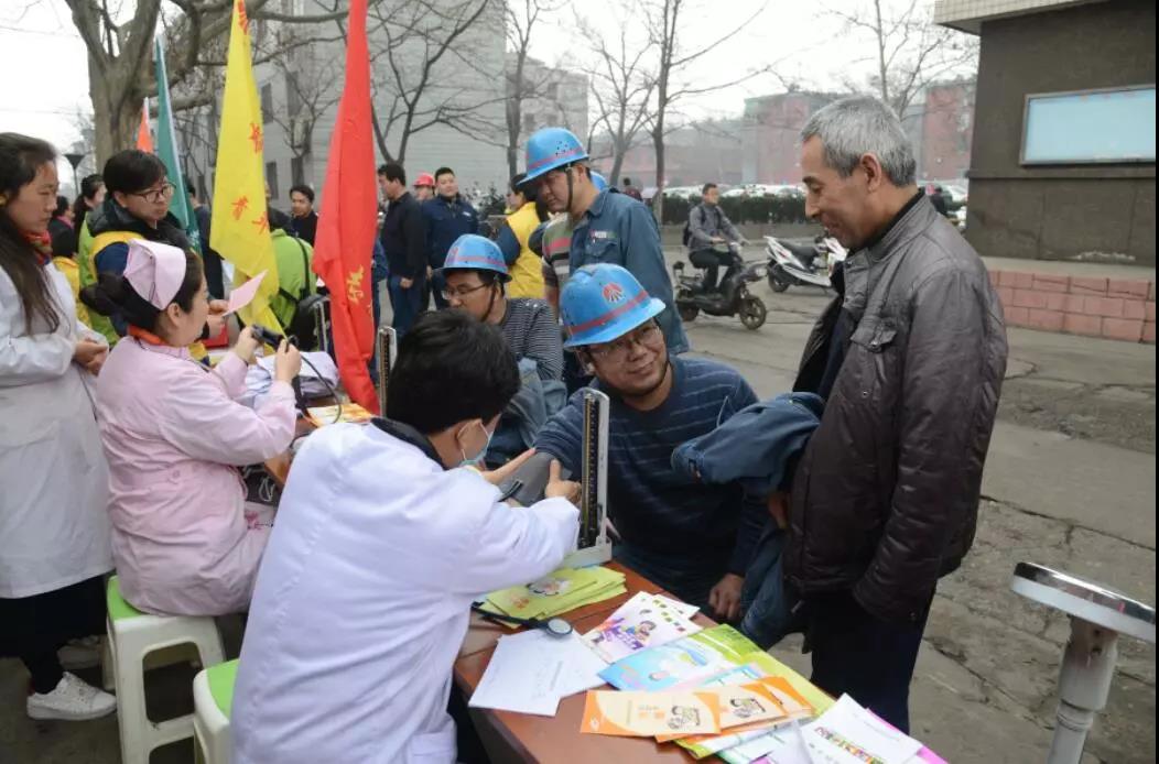 雷锋故事，他们这样续讲